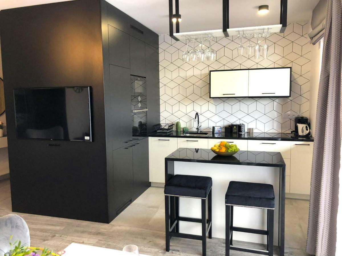 Glamour Apartment With Big, Private Terrace คราคูฟ ภายนอก รูปภาพ
